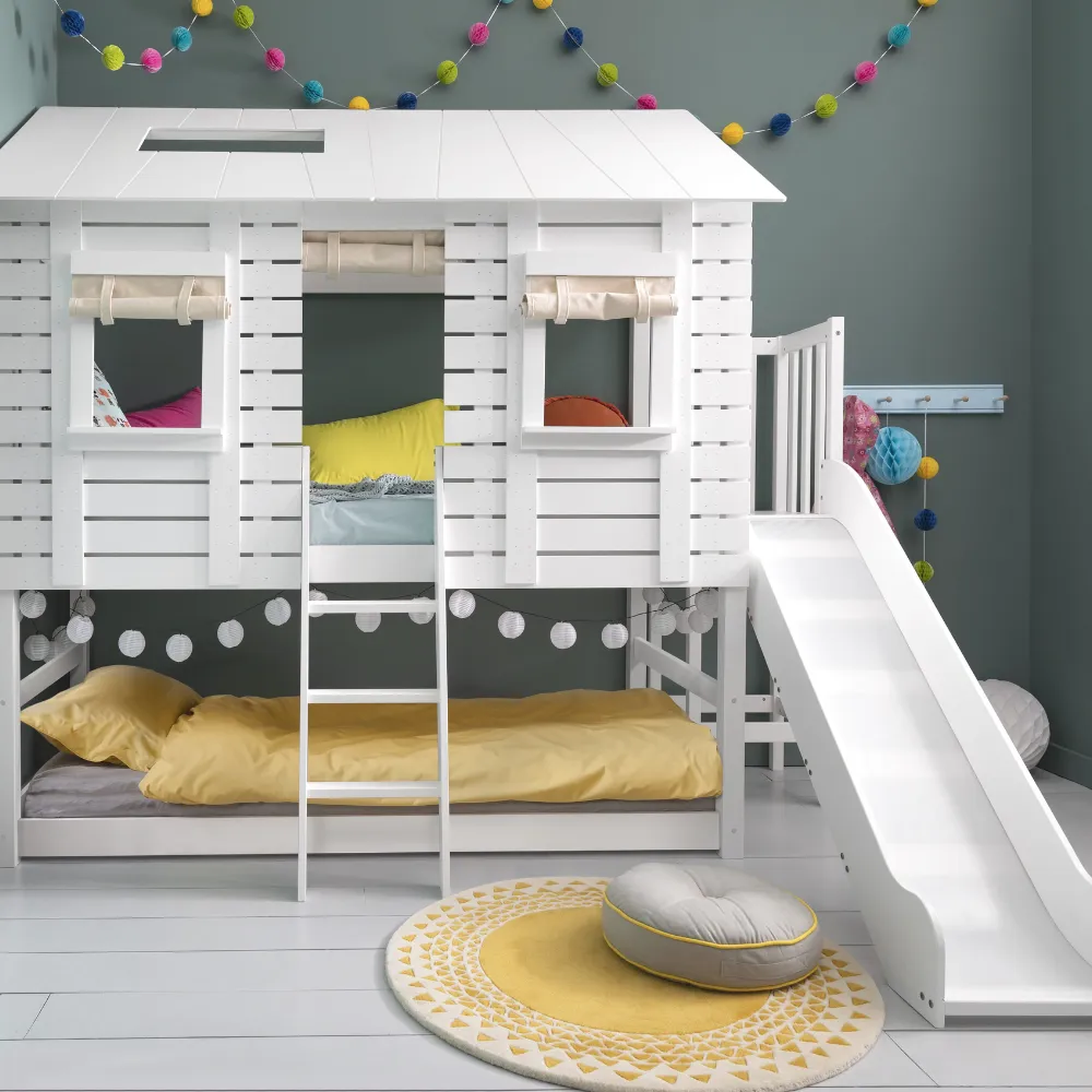 Christopher Treehouse Midsleeper Bed with Slide in Classic White